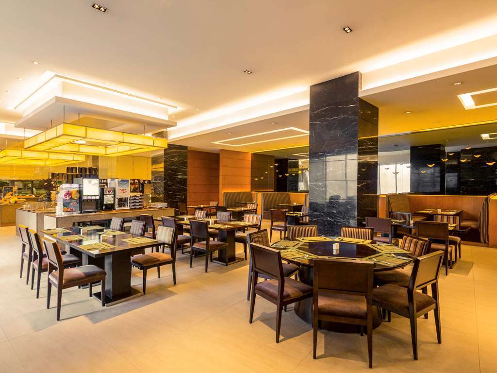 Mercure Kunshan Huaqiao 레스토랑 사진
