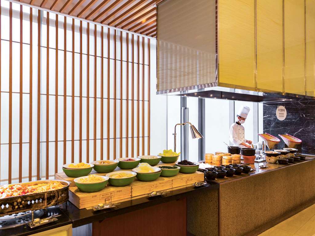 Mercure Kunshan Huaqiao 레스토랑 사진
